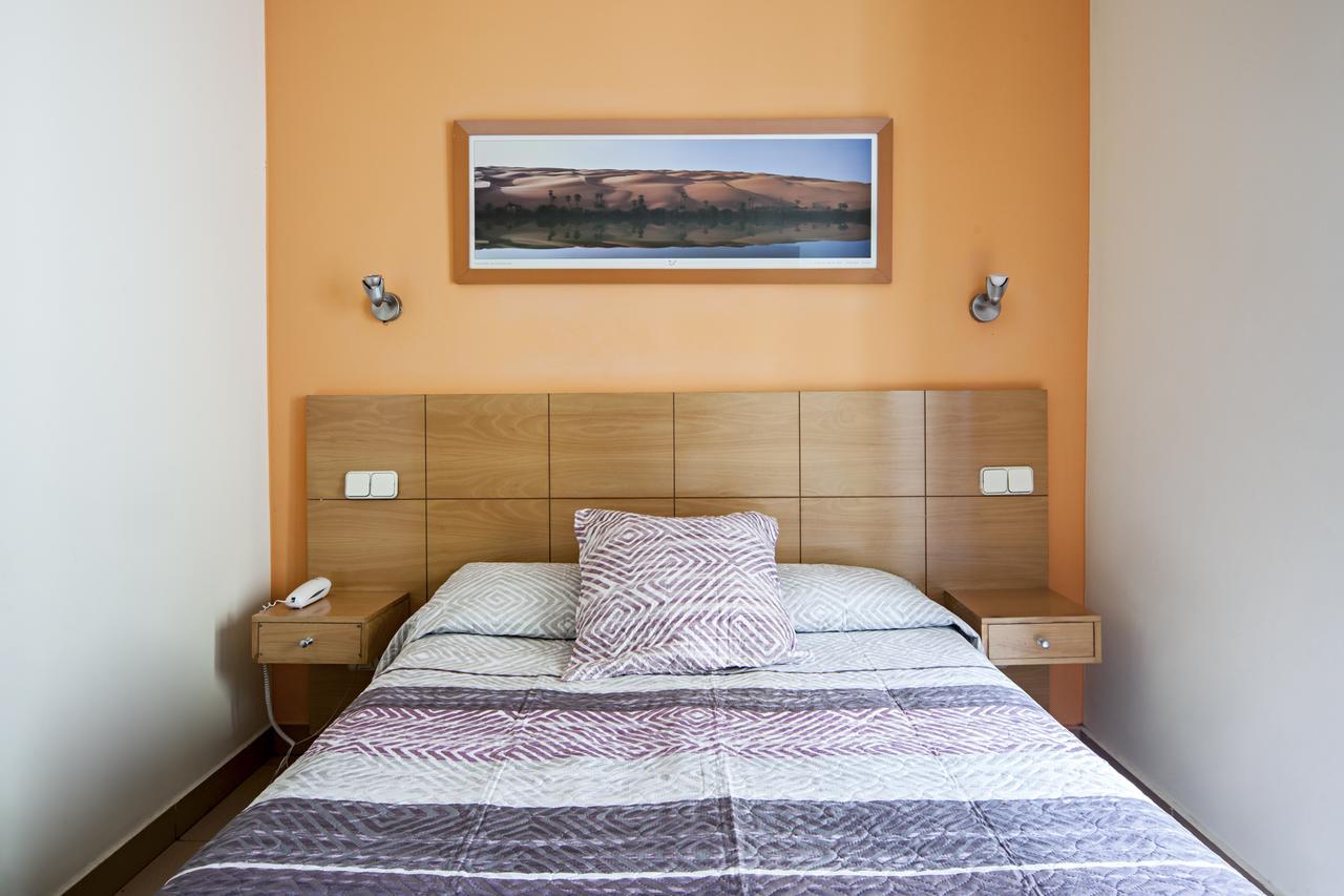 Hostal Inter Puerta Del Sol Auto Check In — Foto 2